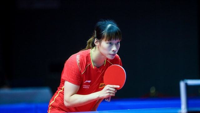 通过引入更 通过引入更